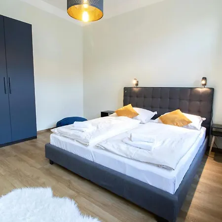 Apartment Elegantna Prostorna Stanovanja V Centru Ljubljane Laibach